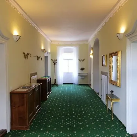Apartment Fara